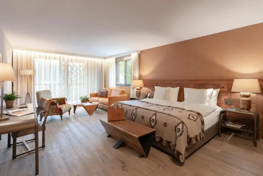 guest_rooms