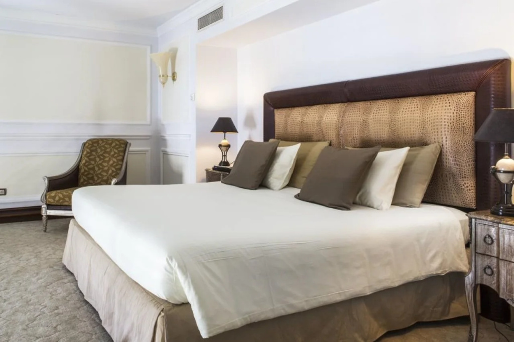 guest_rooms