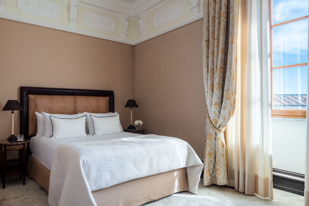 guest_rooms