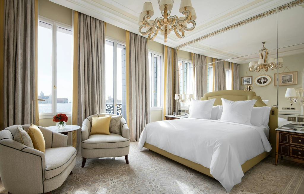 guest_rooms