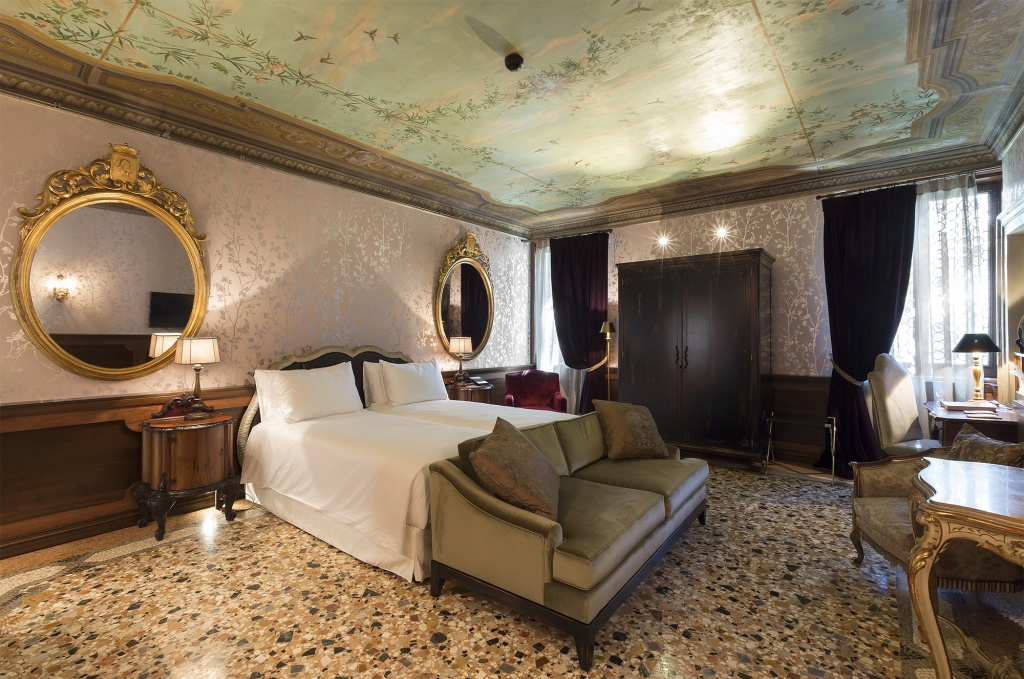 guest_rooms