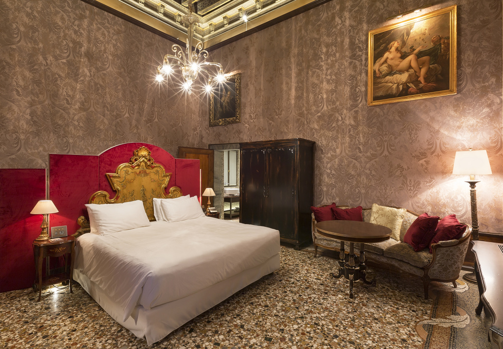 guest_rooms