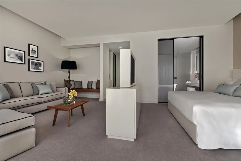 guest_rooms