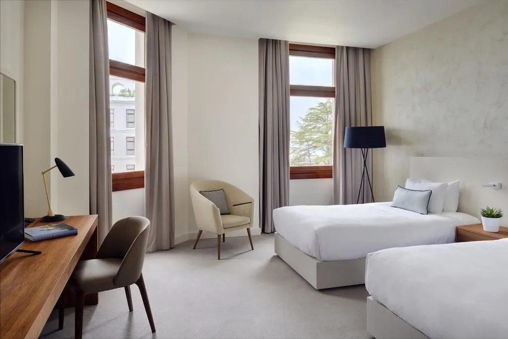 guest_rooms