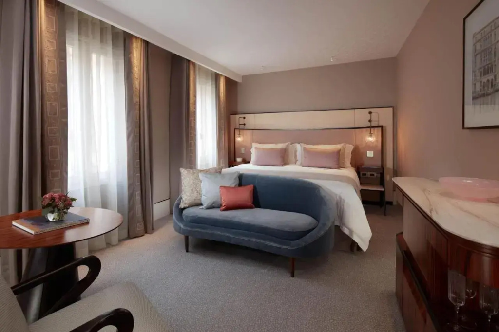 guest_rooms