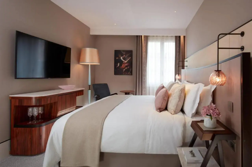 guest_rooms