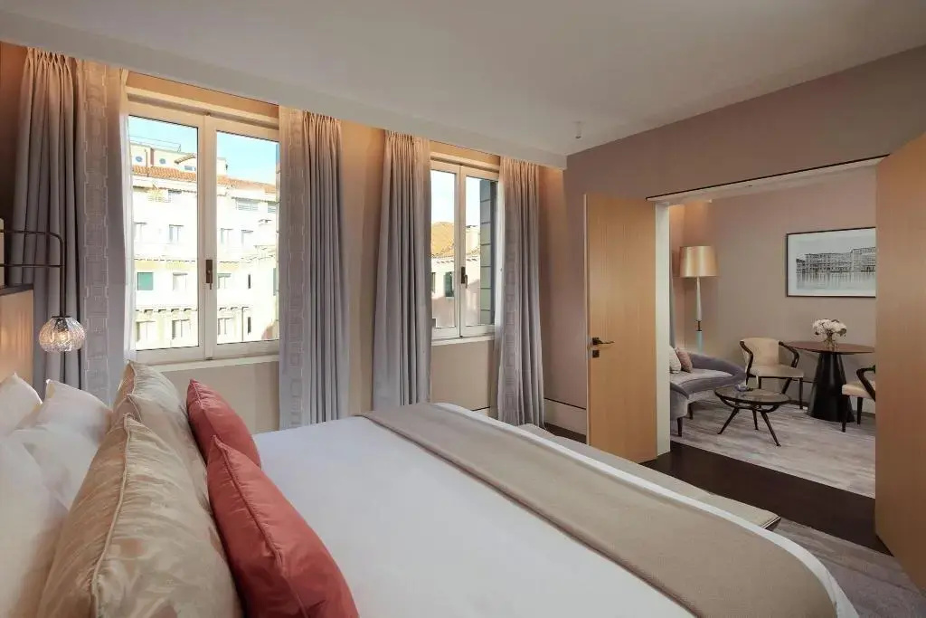 guest_rooms