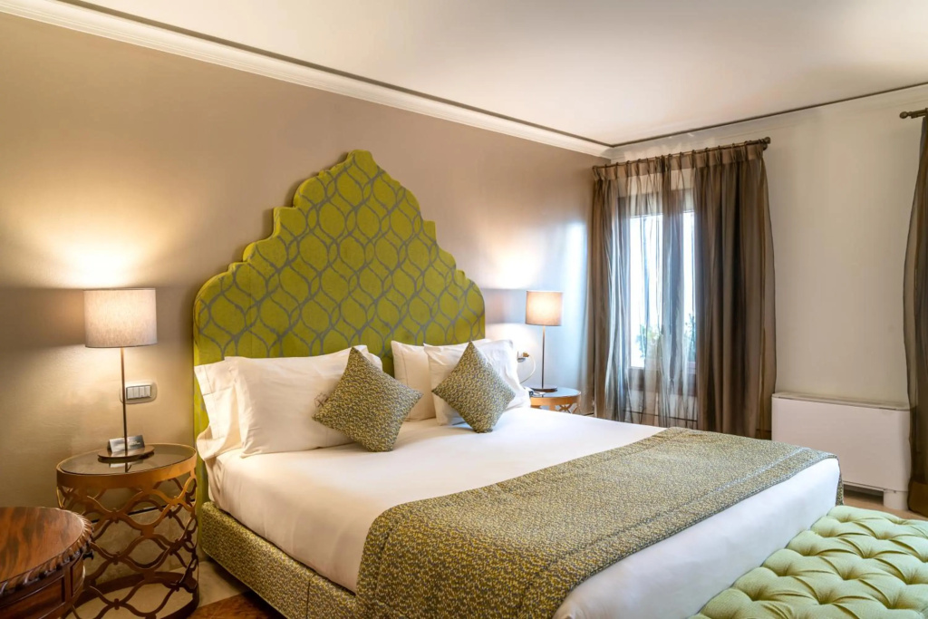 guest_rooms