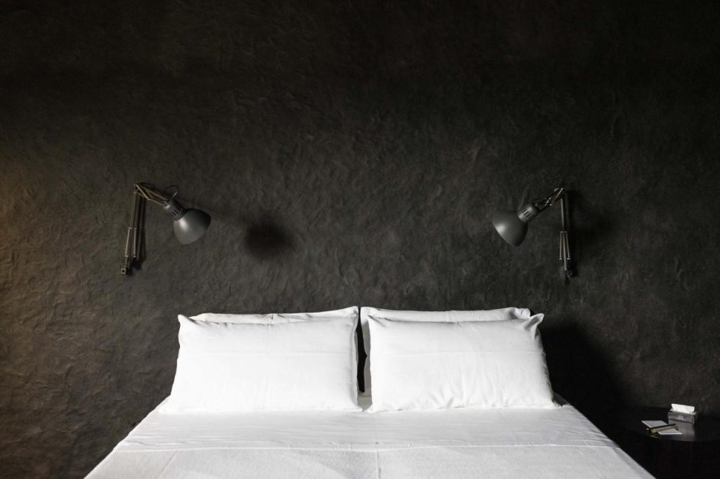 guest_rooms
