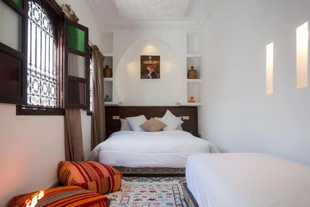 guest_rooms