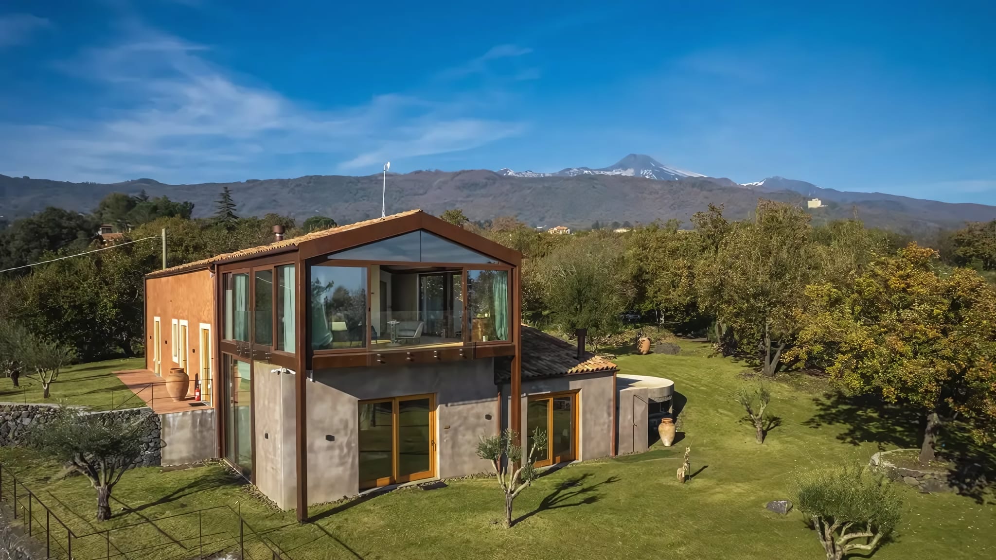 Villa Nobile's Private Park and Indoor Jacuzzi
