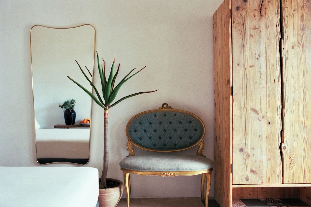 guest_rooms