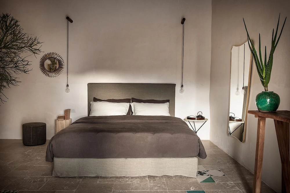 guest_rooms