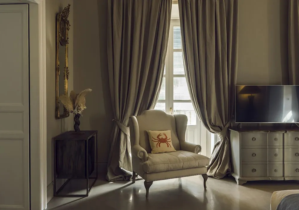 guest_rooms