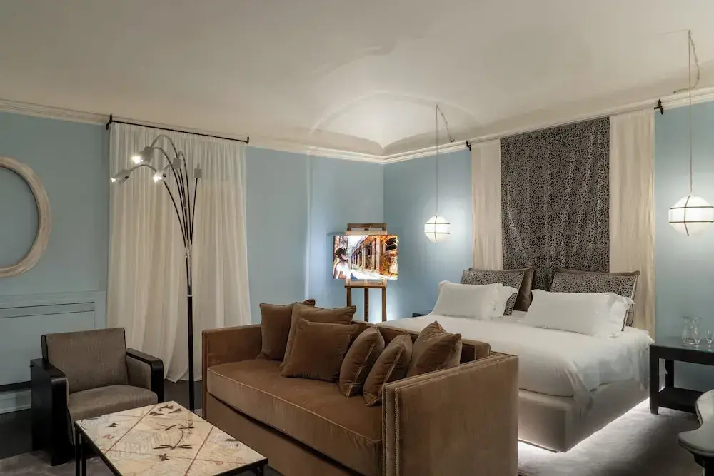 guest_rooms