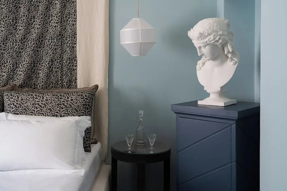 guest_rooms