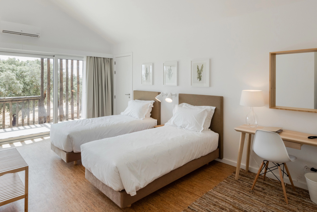 guest_rooms