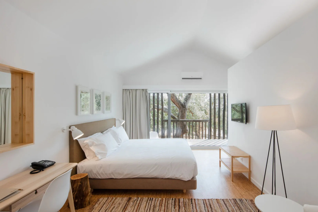 guest_rooms