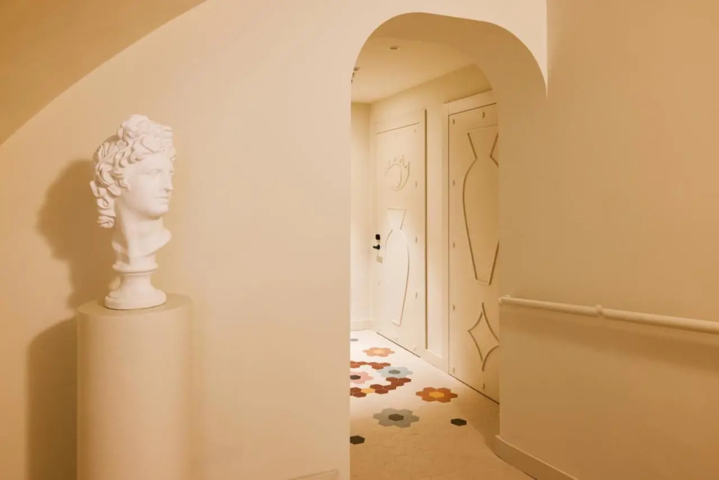 guest_rooms