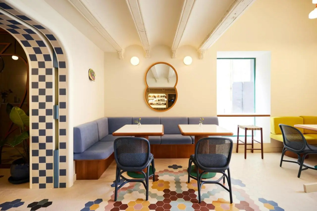 hotel_rooms