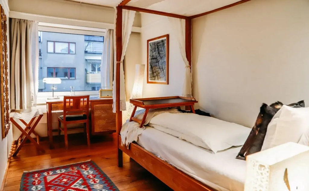 guest_rooms