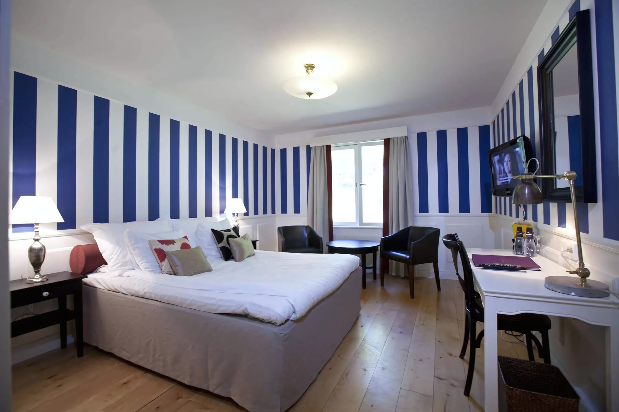 guest_rooms