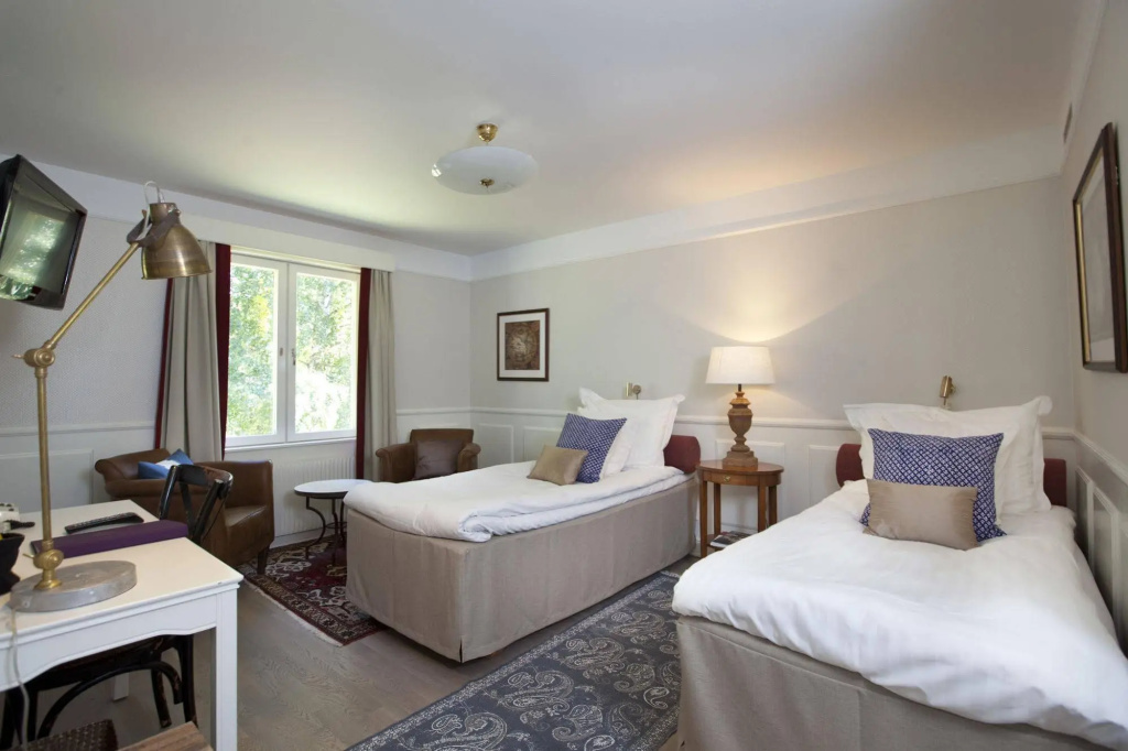 guest_rooms