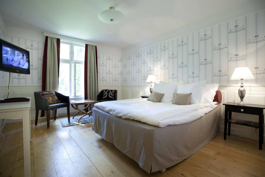 guest_rooms