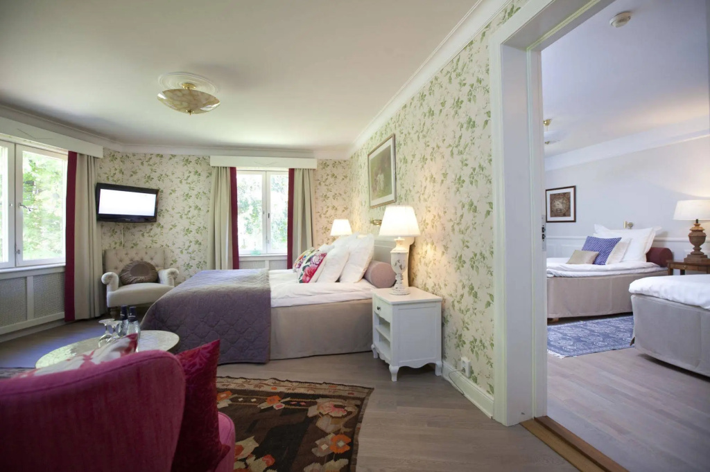 guest_rooms