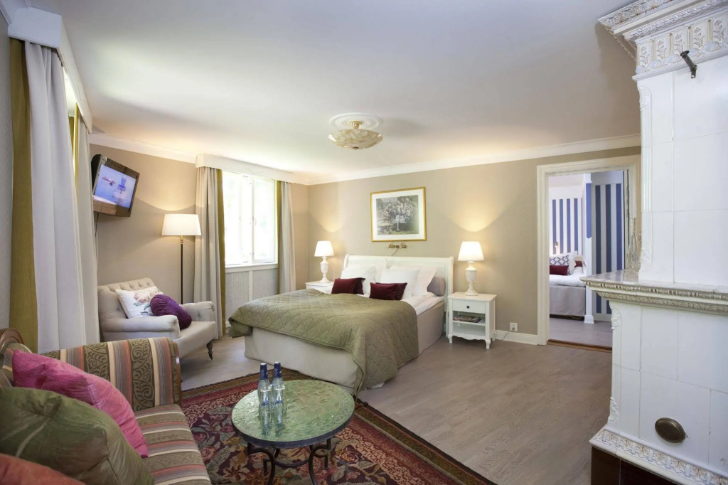 guest_rooms