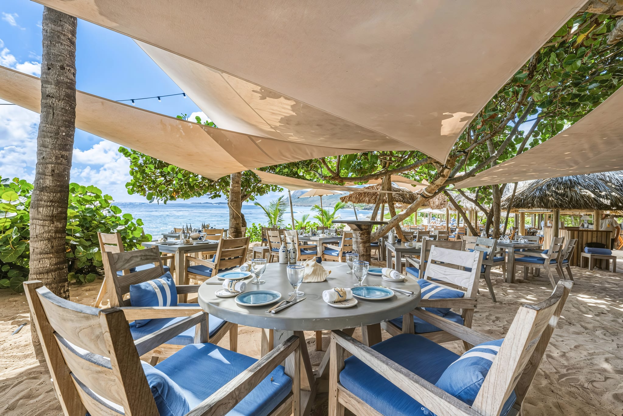La Table: fusion dining above the bay