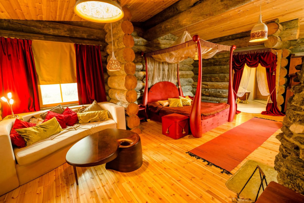 guest_rooms