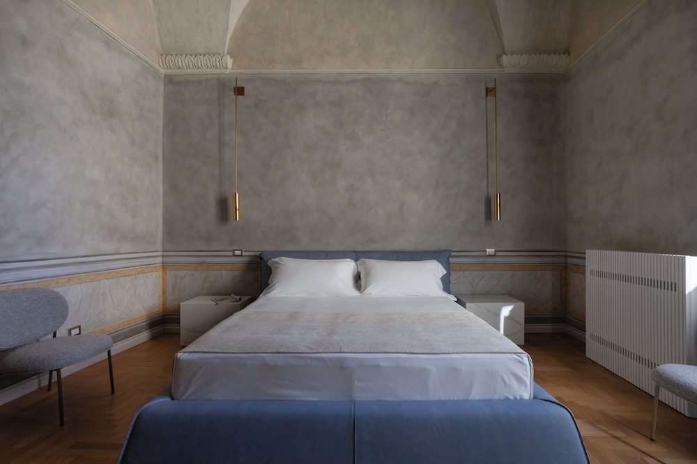 guest_rooms