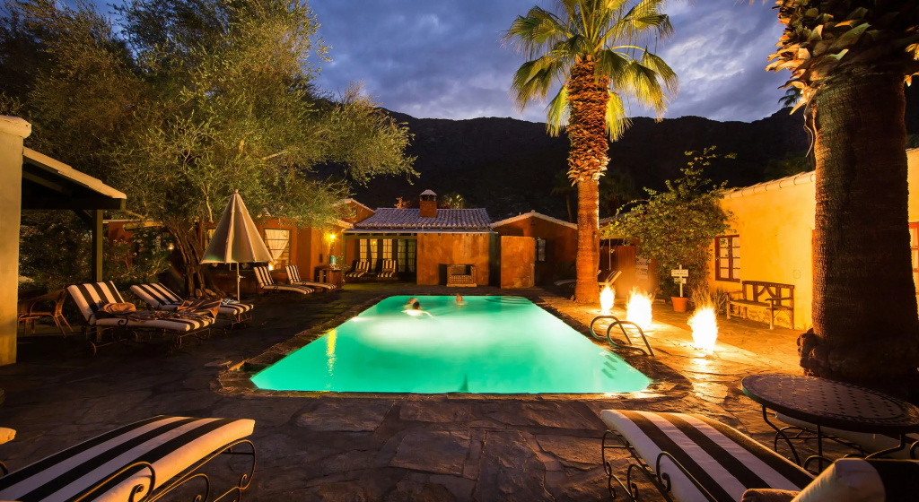 pool