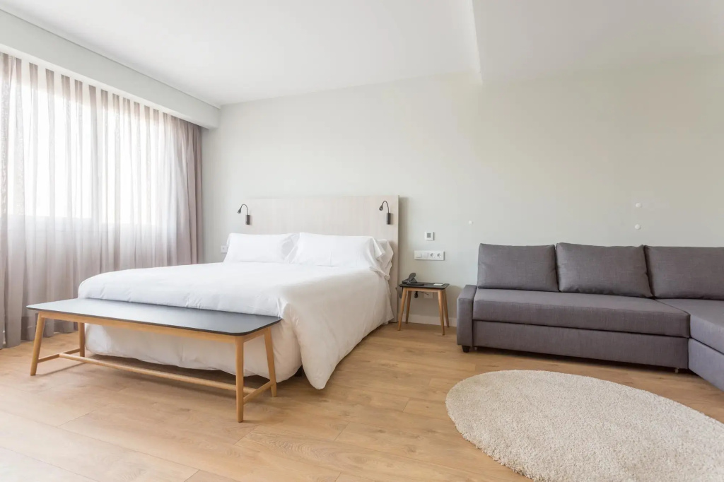 guest_rooms