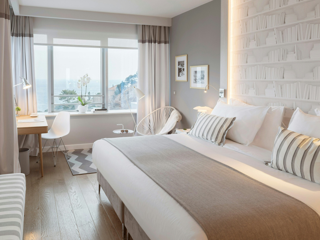 guest_rooms