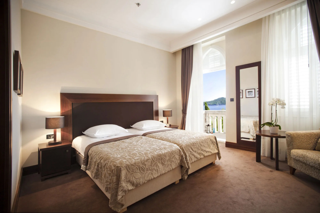 guest_rooms