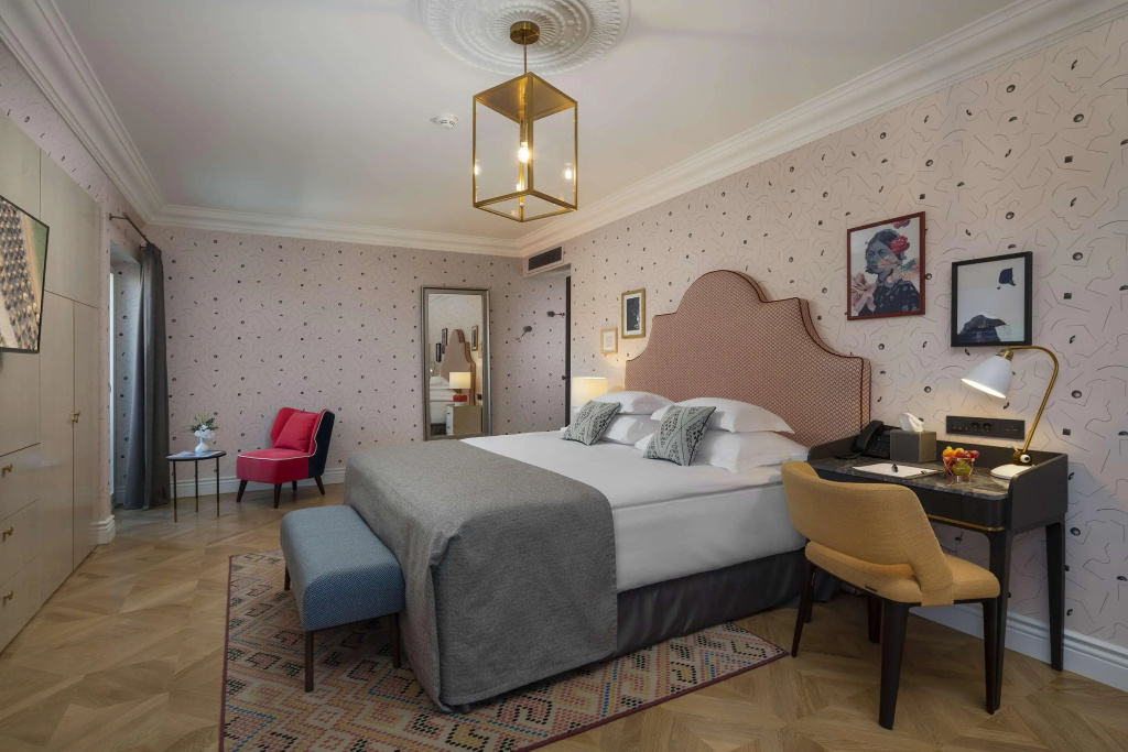 guest_rooms
