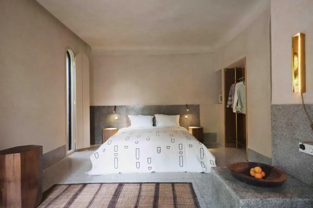 guest_rooms
