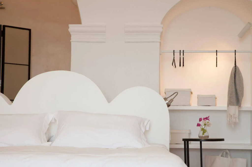 guest_rooms