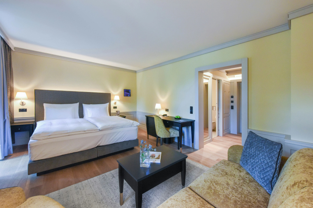 guest_rooms