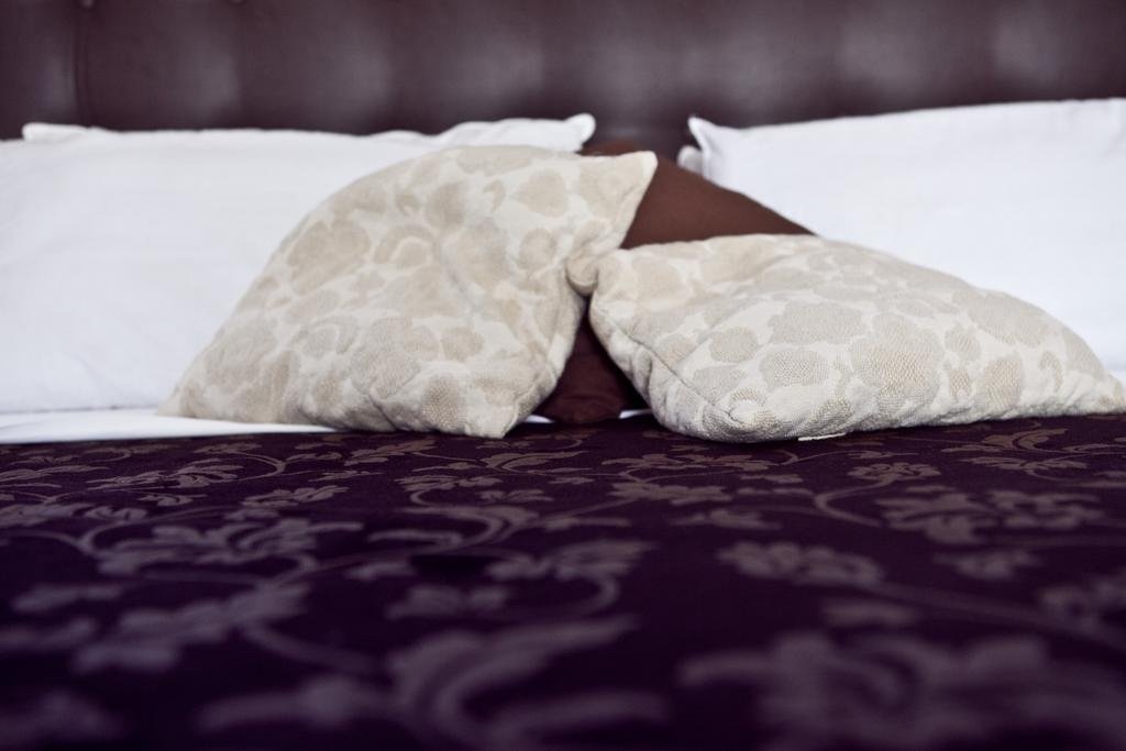 guest_rooms