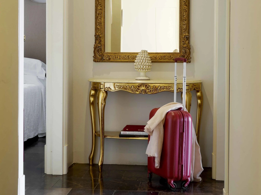 guest_rooms