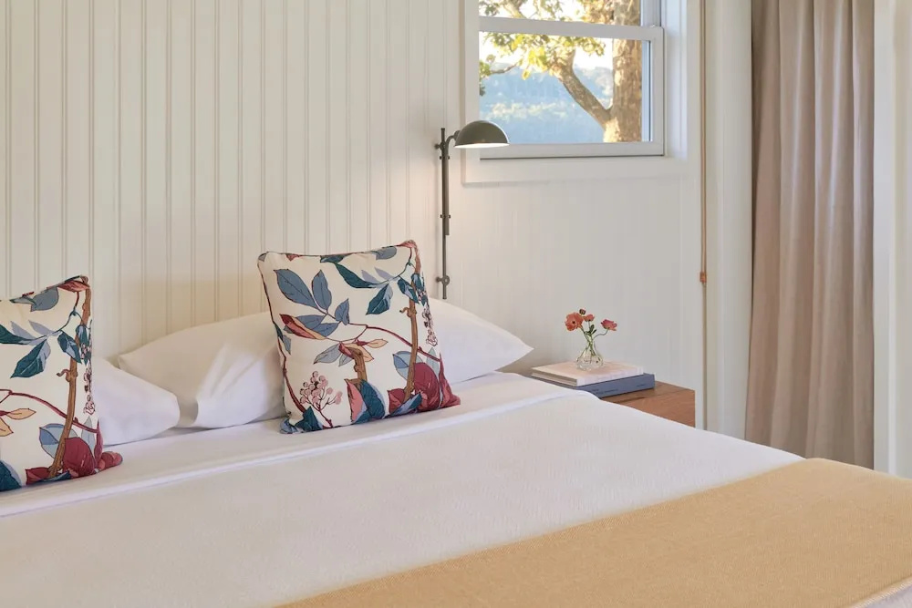 guest_rooms