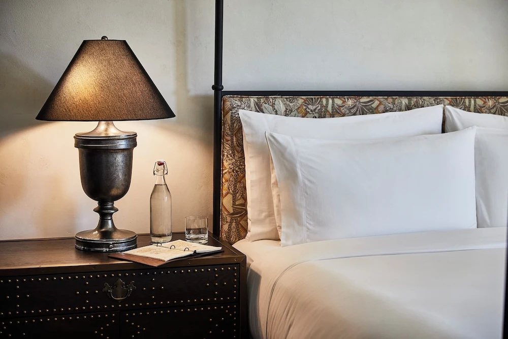 guest_rooms