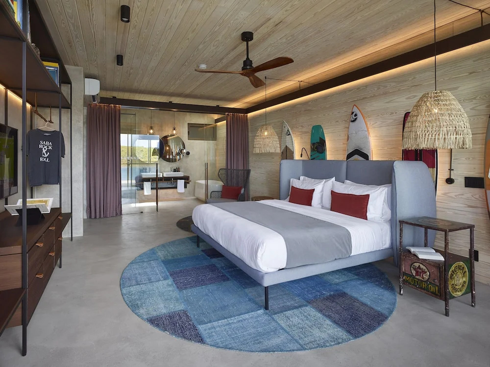 guest_rooms