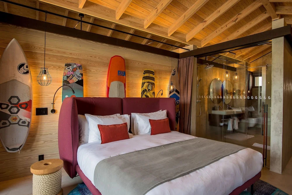 guest_rooms