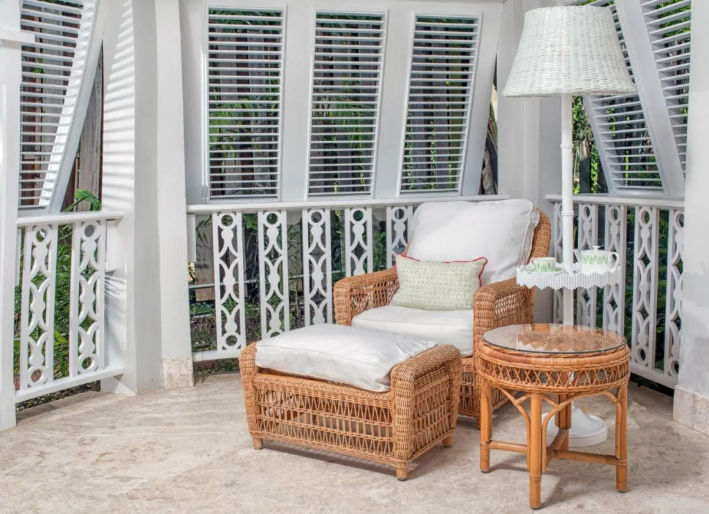 balcony