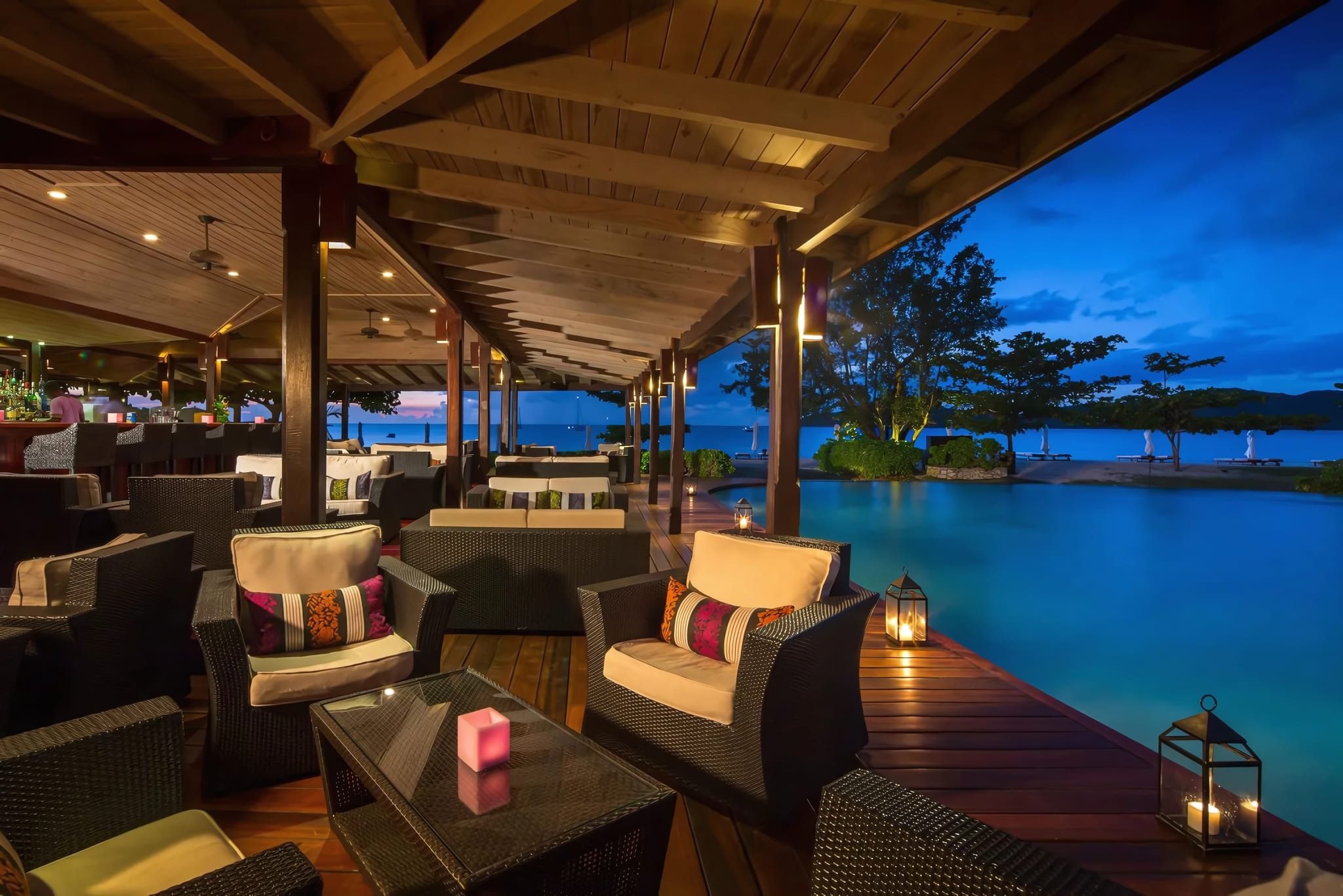 Oceanfront Dining and the Tree Bar