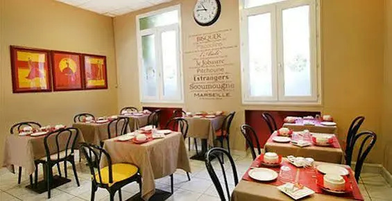 restaurant